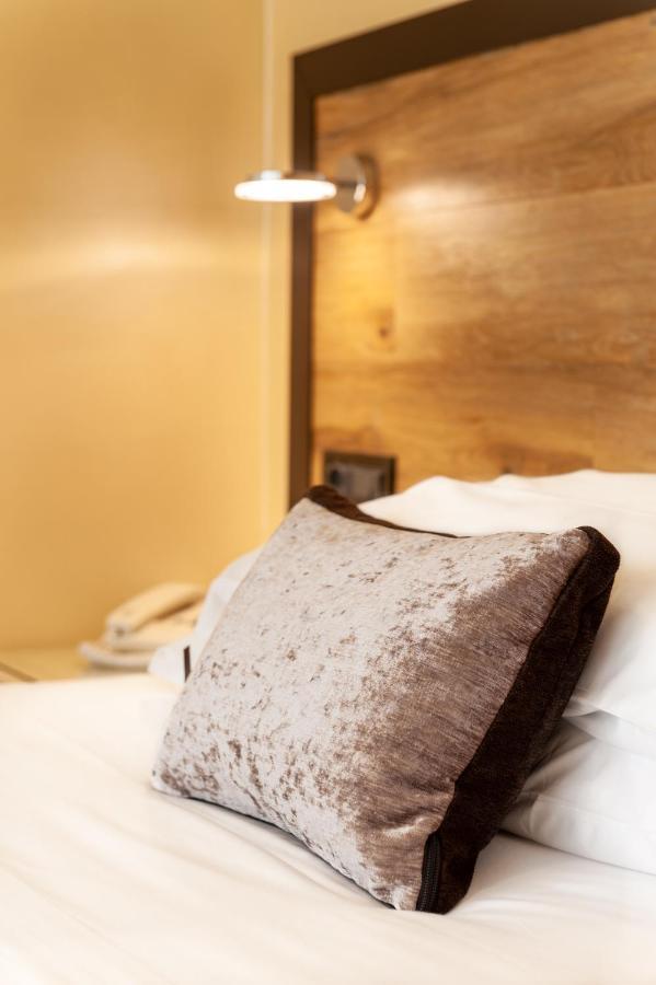Augustus Hotel 比耶拉 外观 照片